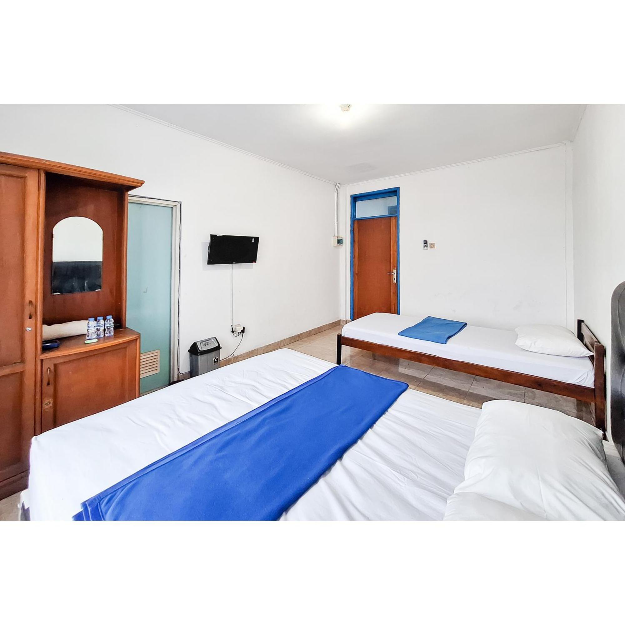 Wisma Pkbi Jabar Mitra Reddoorz Bandung Luaran gambar